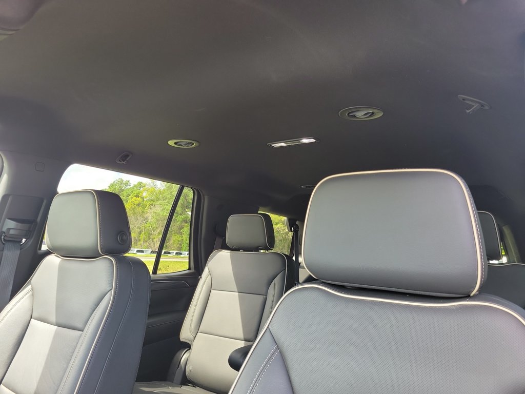 2024 GMC Yukon SLT - Photo 24