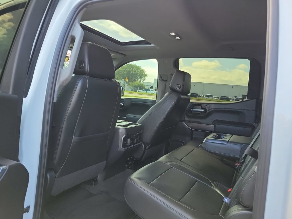 2020 Chevrolet Silverado 1500 LTZ - Photo 13