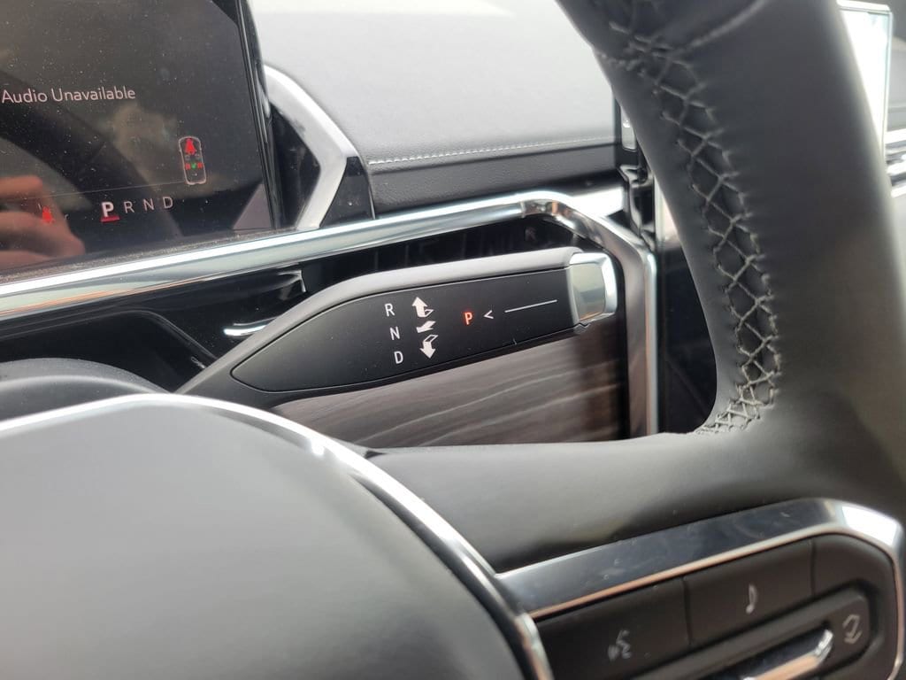 2025 GMC Sierra EV Denali - Photo 20