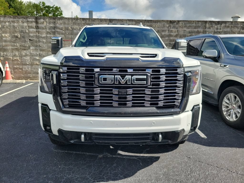 Used 2025 GMC Sierra 2500 HD Denali Ultimate Truck Crew Cab