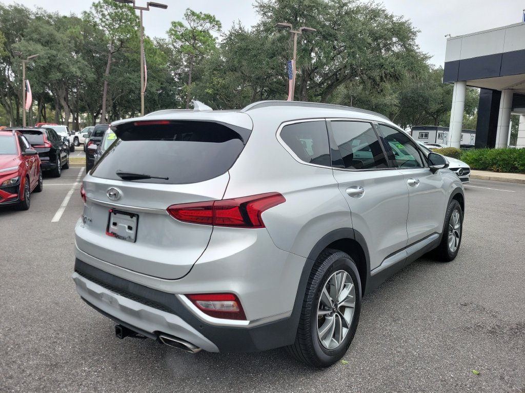 2019 Hyundai Santa Fe Limited - Photo 4