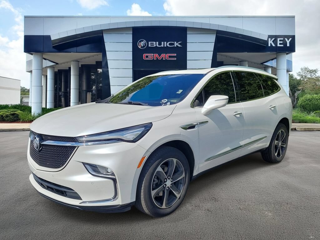 Used 2022 Buick Enclave Essence SUV