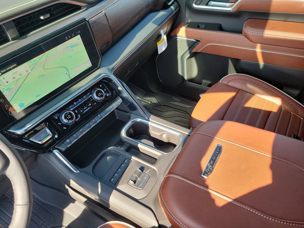 2025 GMC Sierra 3500HD Denali Ultimate - Photo 34