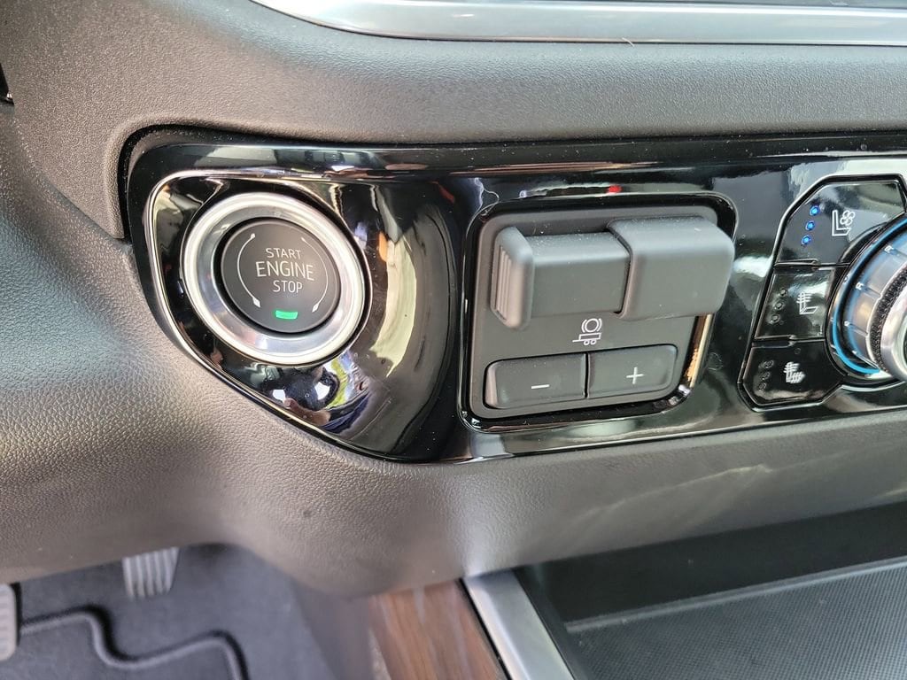 2026 GMC Sierra 1500 SLT - Photo 29