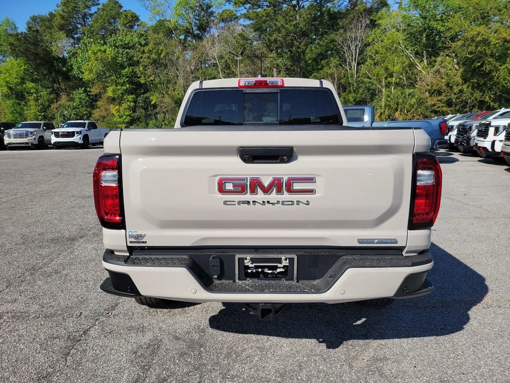 2026 GMC Canyon Elevation - Photo 8