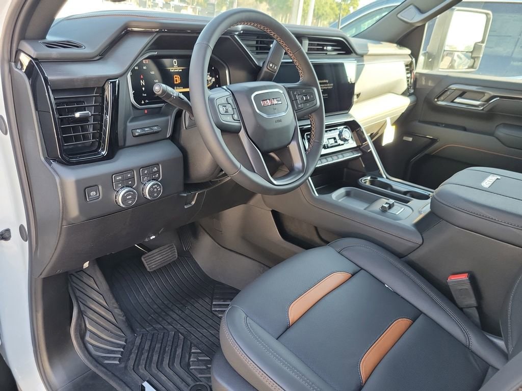 2026 GMC Sierra 3500HD AT4 - Photo 17
