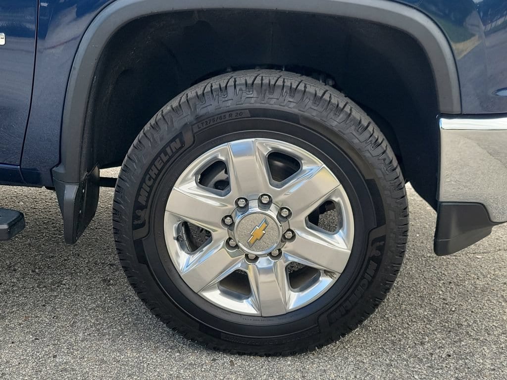 2021 Chevrolet Silverado 2500HD LTZ - Photo 6