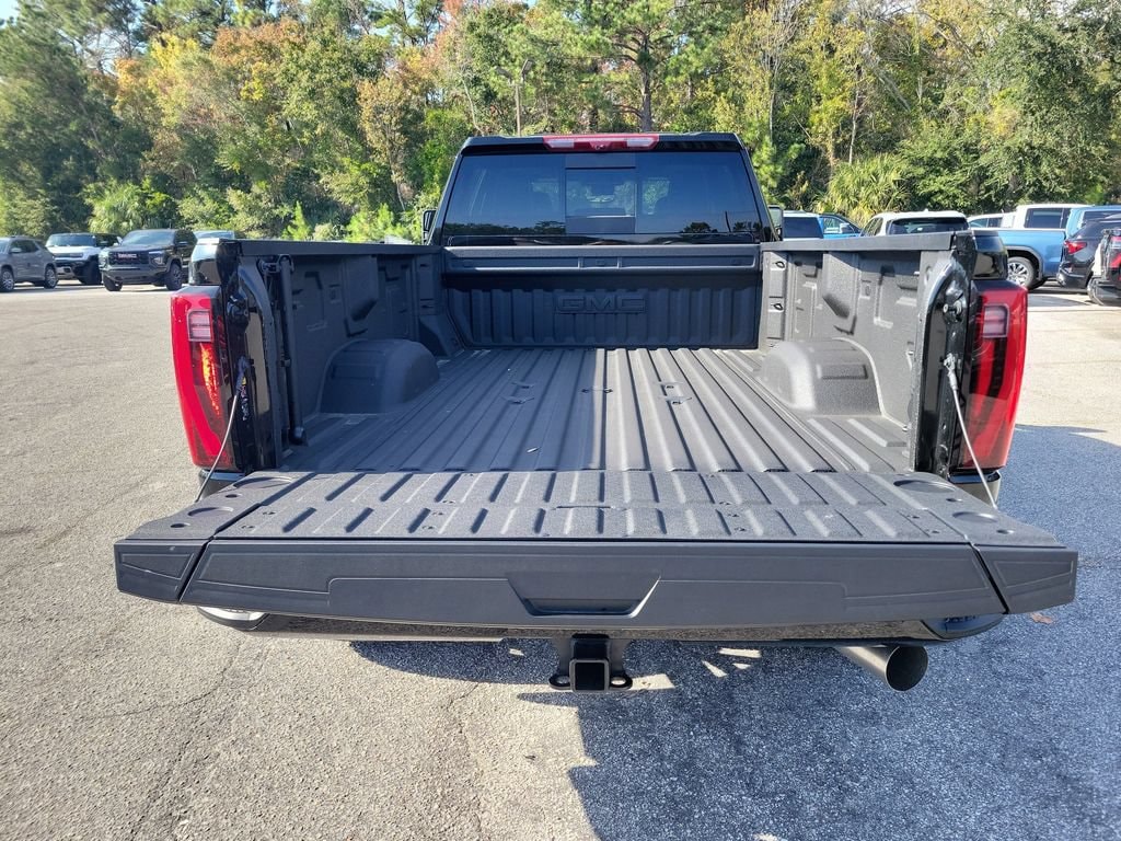 2025 GMC Sierra 3500HD Denali Ultimate - Photo 9