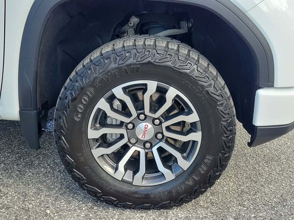 2023 GMC Sierra 1500 AT4 - Photo 6