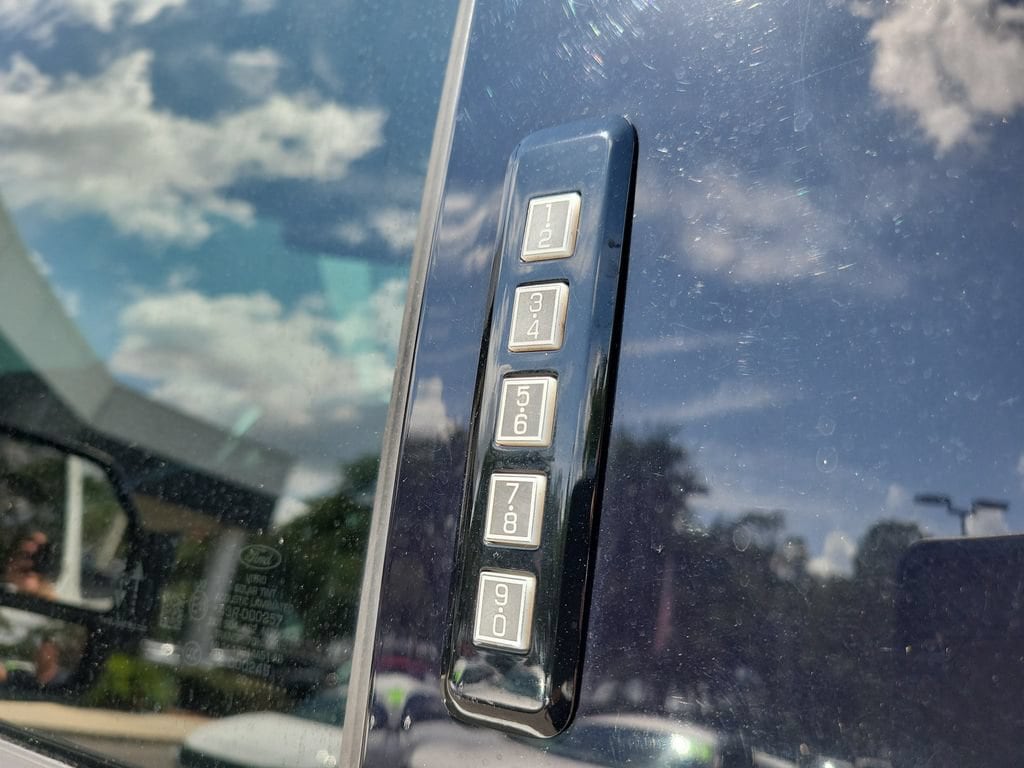 2020 Ford F-250 Super Duty Lariat - Photo 18