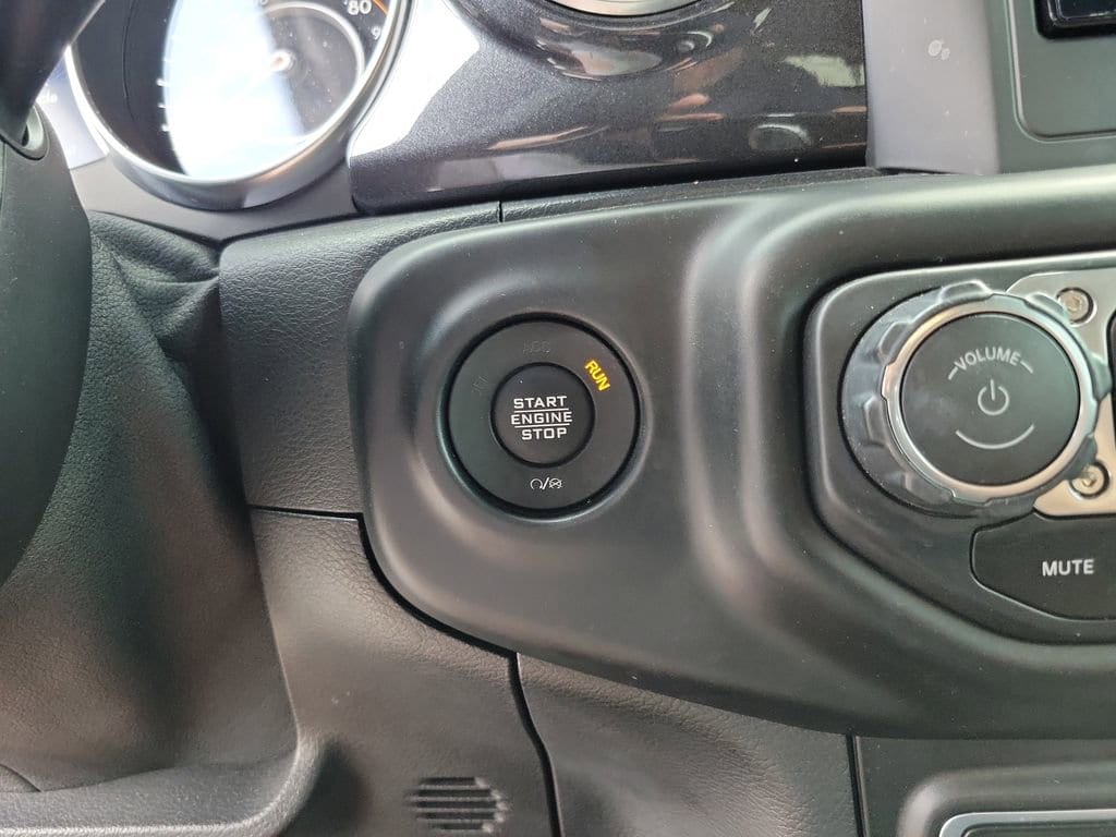 2020 Jeep Wrangler Unlimited Sahara Altitude - Photo 28