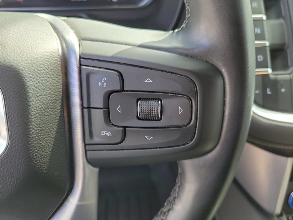 2024 GMC Yukon SLT - Photo 29