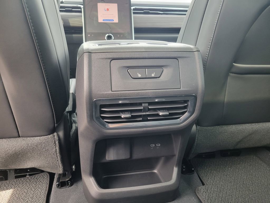 2025 GMC Sierra EV Denali - Photo 30