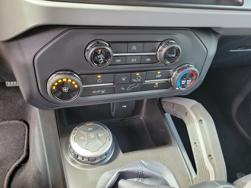 2023 Ford Bronco 2-Door Big Bend - Photo 31