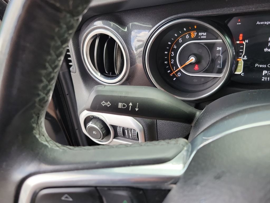 2020 Jeep Wrangler Unlimited Sahara Altitude - Photo 25