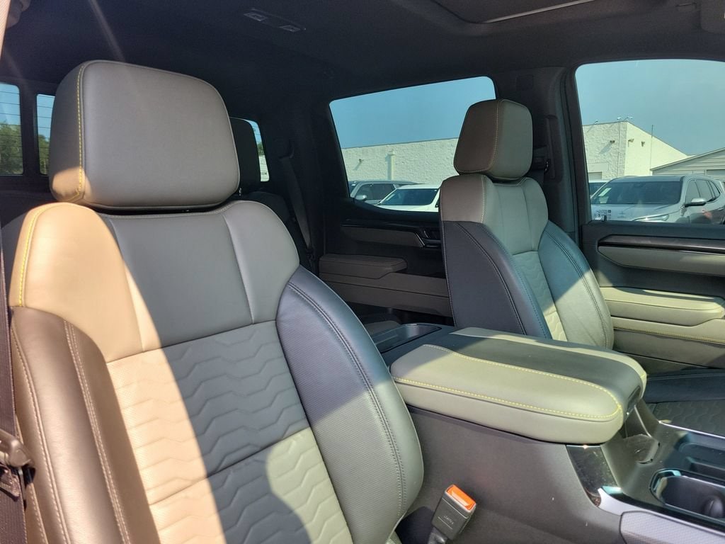 2026 Chevrolet Silverado 1500 ZR2 - Photo 20