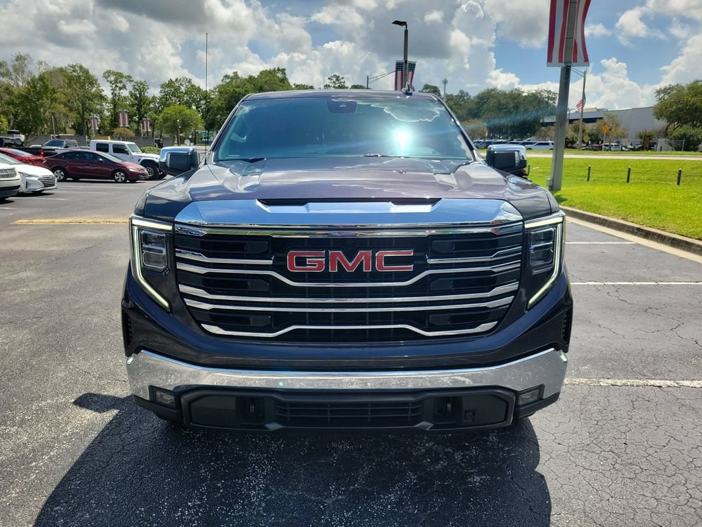 2023 GMC Sierra 1500 SLT - Photo 7
