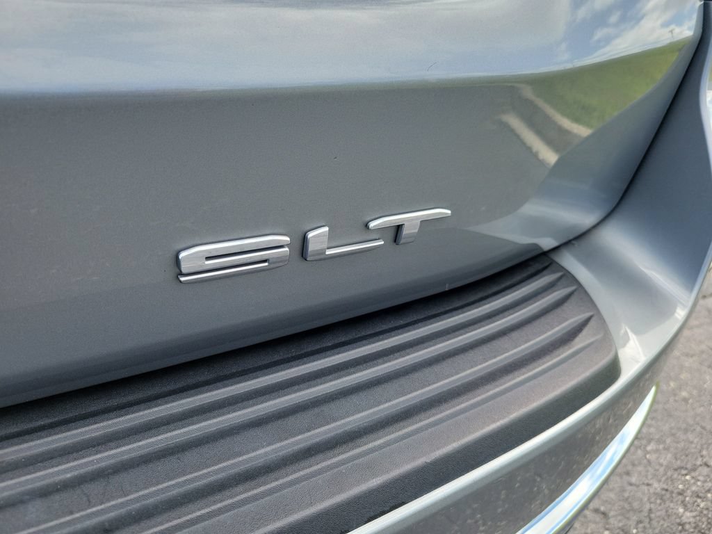 2024 GMC Yukon SLT - Photo 9