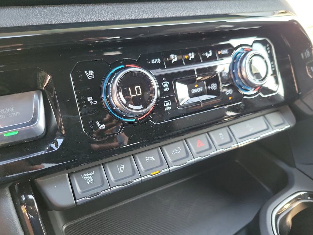 2026 GMC Sierra 3500HD AT4 - Photo 27