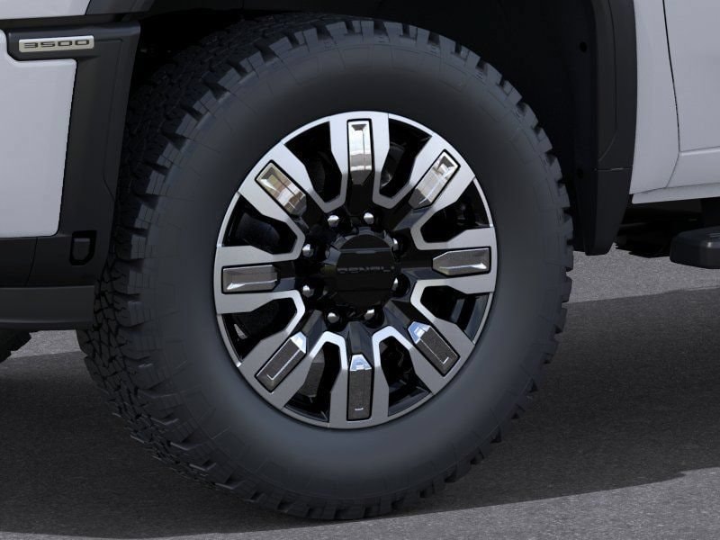 2026 GMC Sierra 3500HD Denali - Photo 9