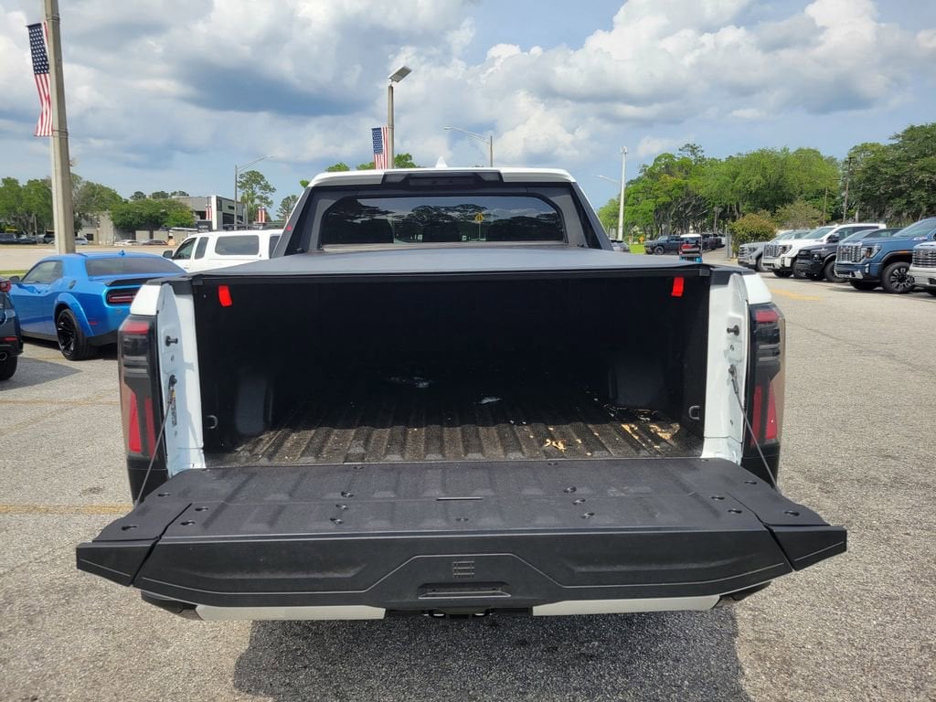 2025 GMC Sierra EV Denali - Photo 6
