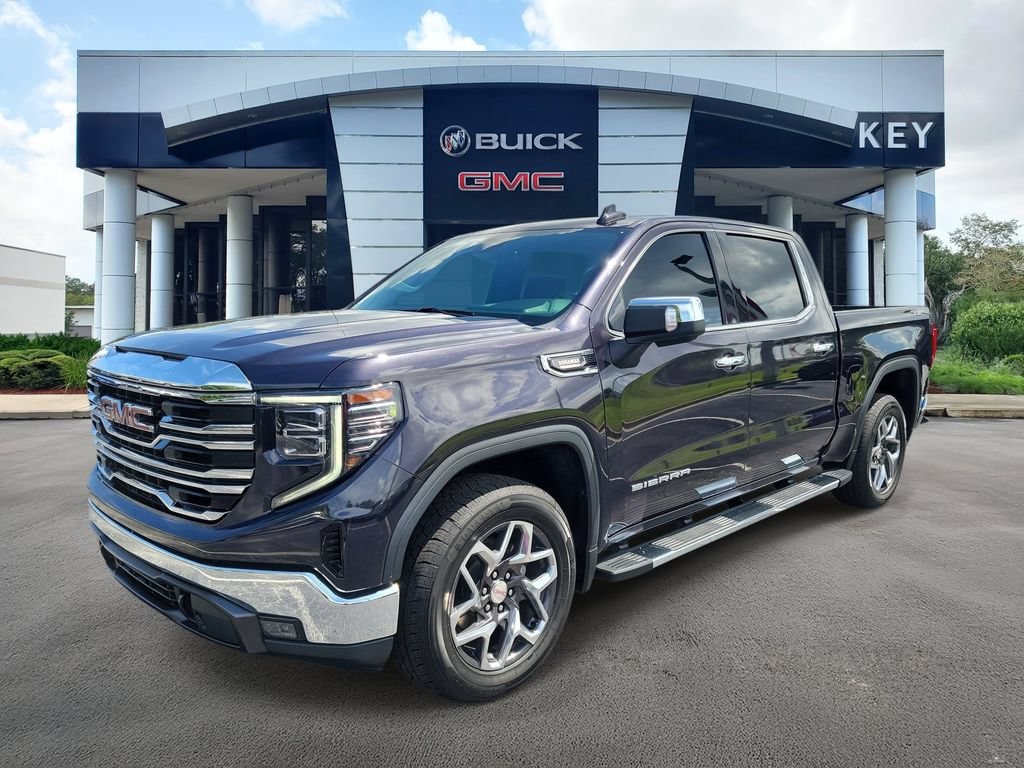 Used 2023 GMC Sierra 1500 SLT Truck Crew Cab
