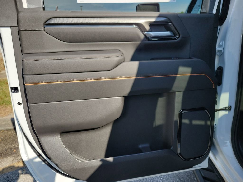 2026 GMC Sierra 3500HD AT4 - Photo 10