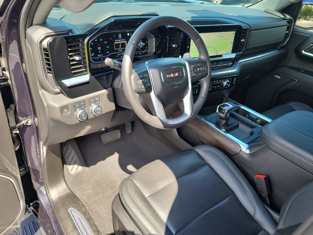 2023 GMC Sierra 1500 SLT - Photo 20