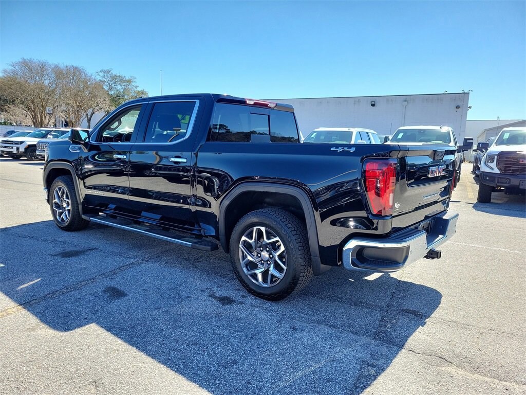 Certified 2026 GMC Sierra 1500 SLT Truck Crew Cab