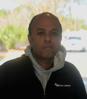 Staff member Loranzo Felix from 67c06600db86