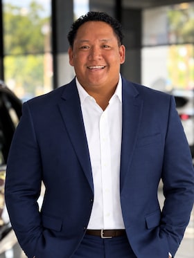 Staff member Rodney Cunanan from 67c06600db86