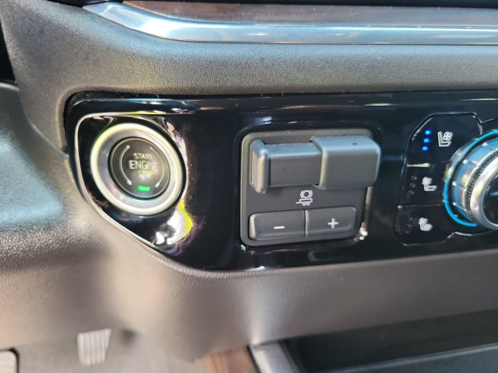 2023 GMC Sierra 1500 SLT - Photo 31