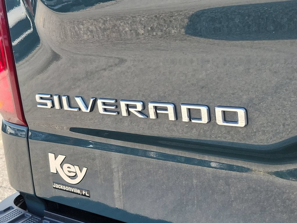 2026 Chevrolet Silverado 1500 ZR2 - Photo 10