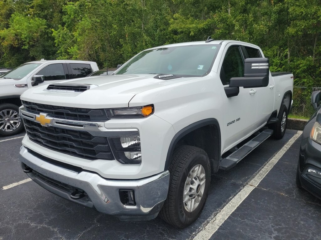 Used 2025 Chevrolet Silverado 2500 HD LT Truck Crew Cab