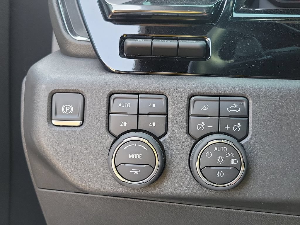 2026 Chevrolet Silverado 1500 ZR2 - Photo 40