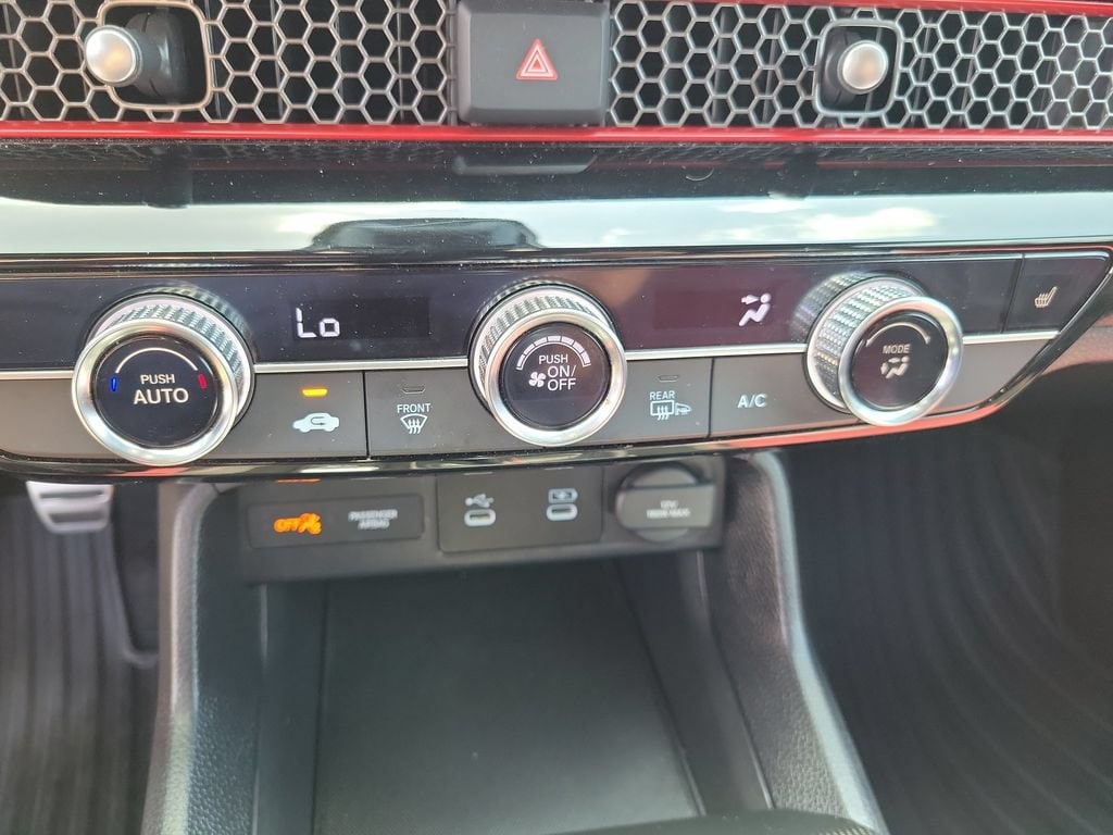 2025 Honda Civic Si - Photo 32