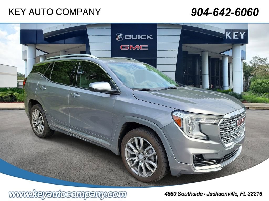 2024 GMC Terrain Denali AWD's photo