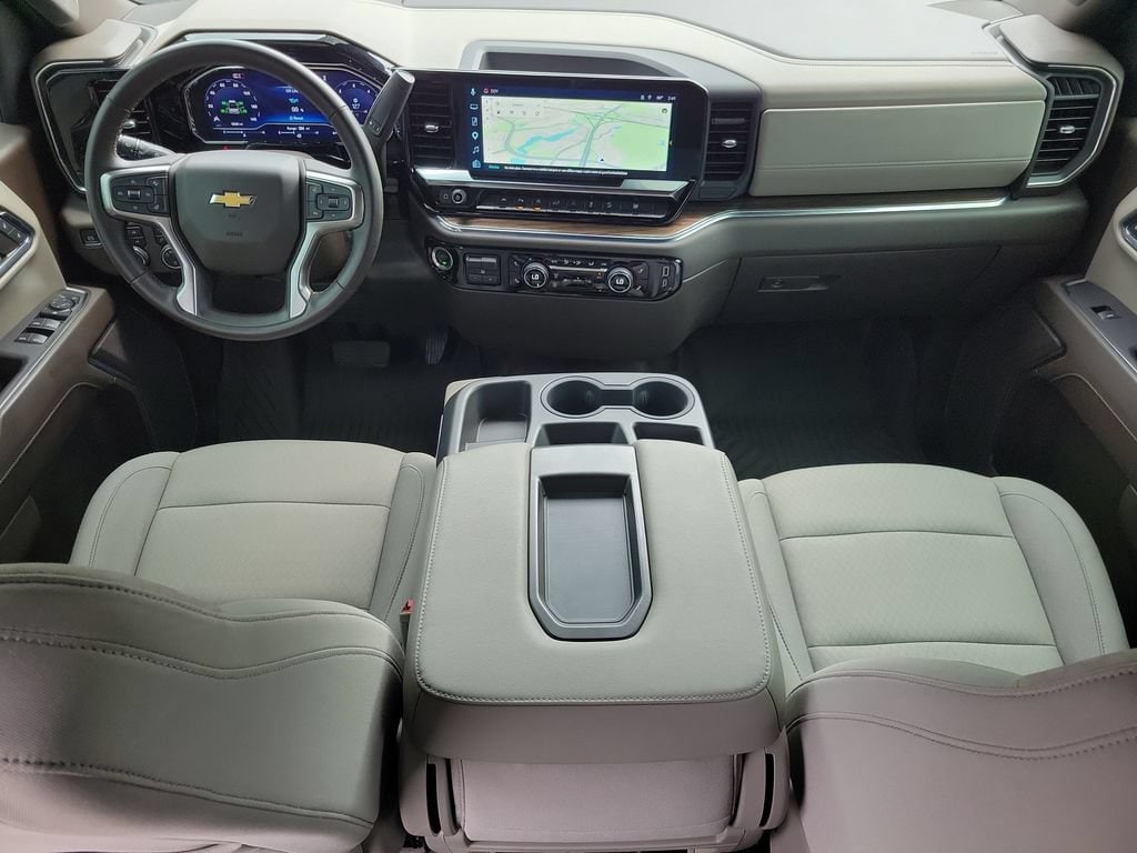 2024 Chevrolet Silverado 1500 LT - Photo 16