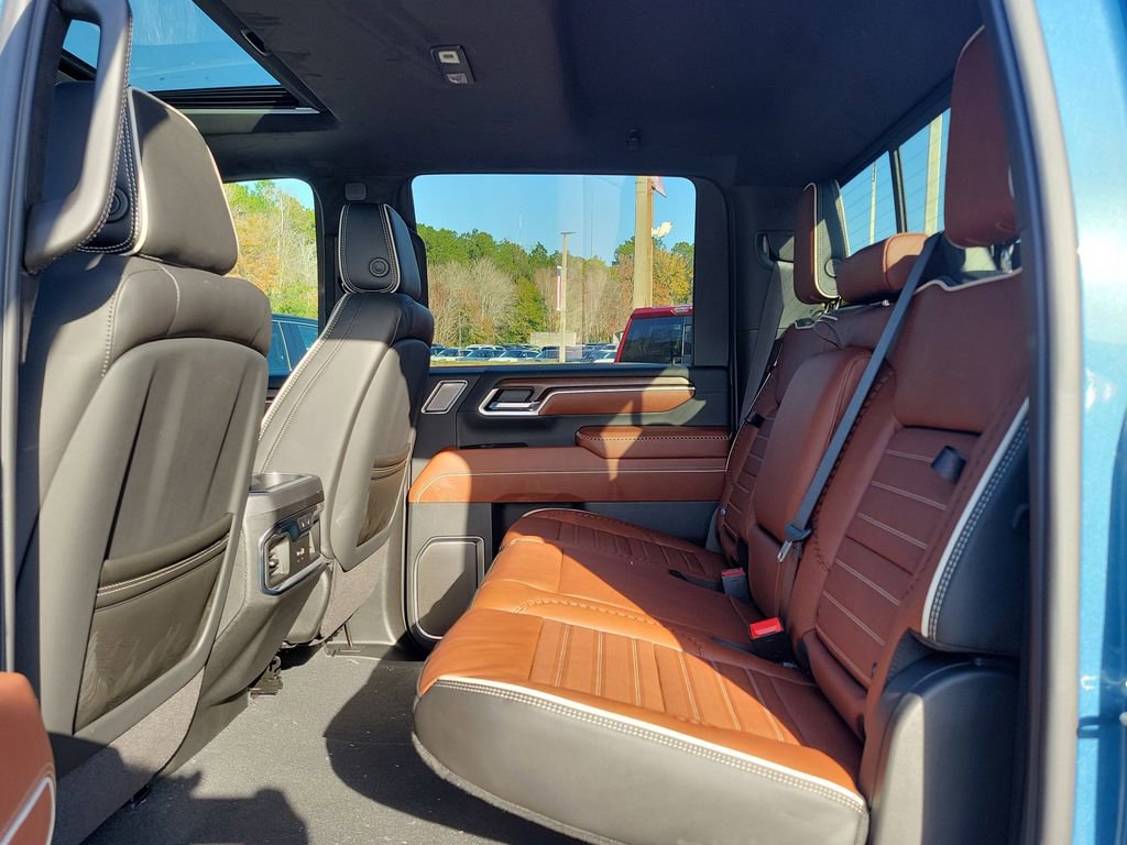 2026 GMC Sierra 2500HD Denali Ultimate - Photo 14