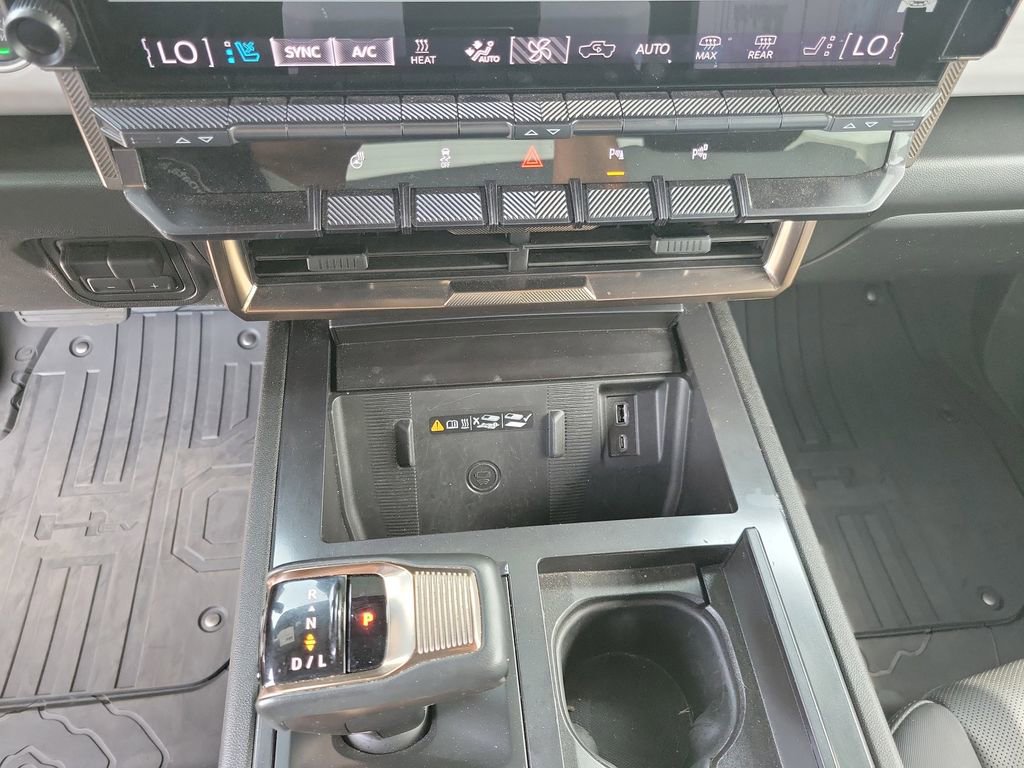 2024 GMC HUMMER EV 3X - Photo 32