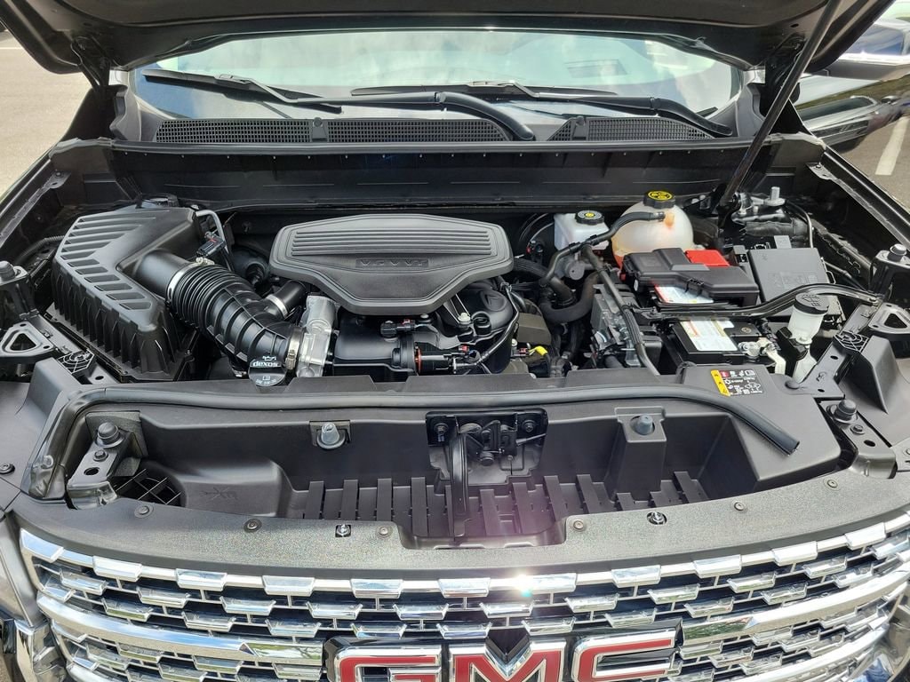 2023 GMC Acadia Denali - Photo 39