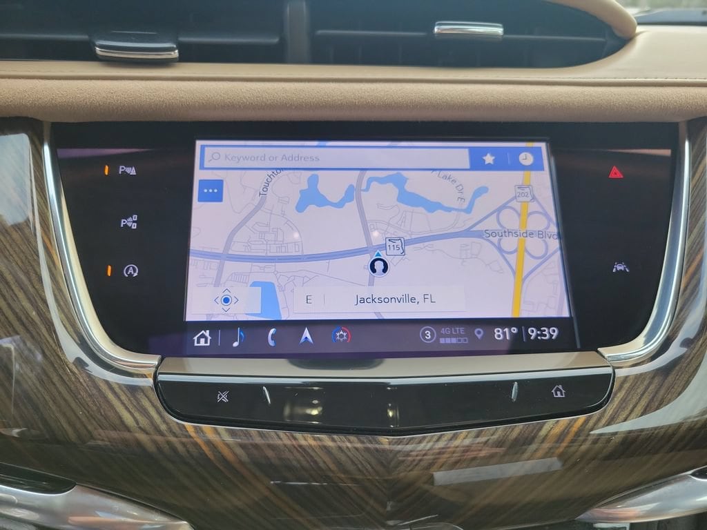 2023 Cadillac XT6 Sport - Photo 35