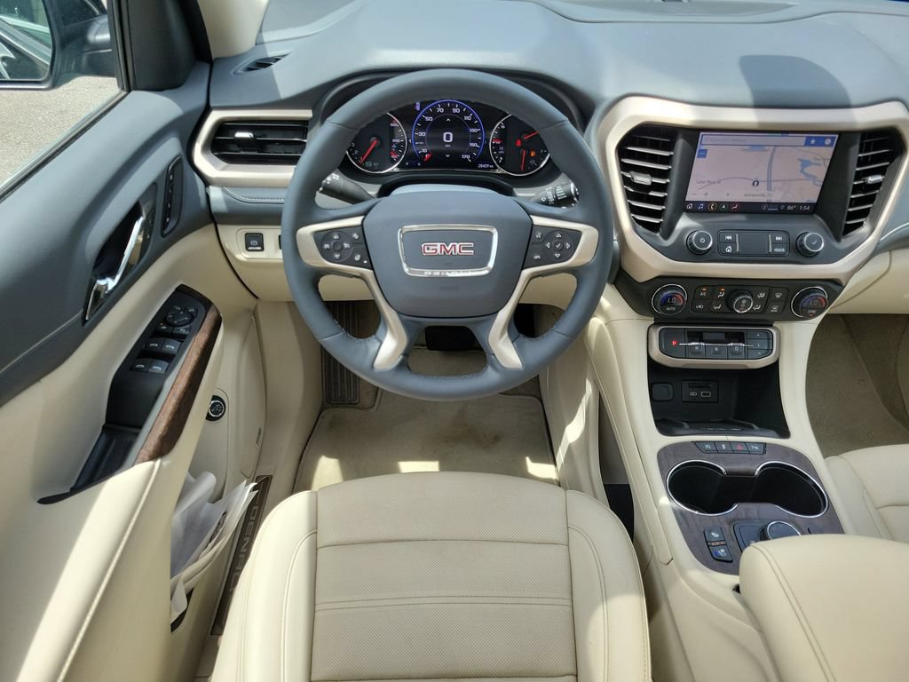 2023 GMC Acadia Denali - Photo 19