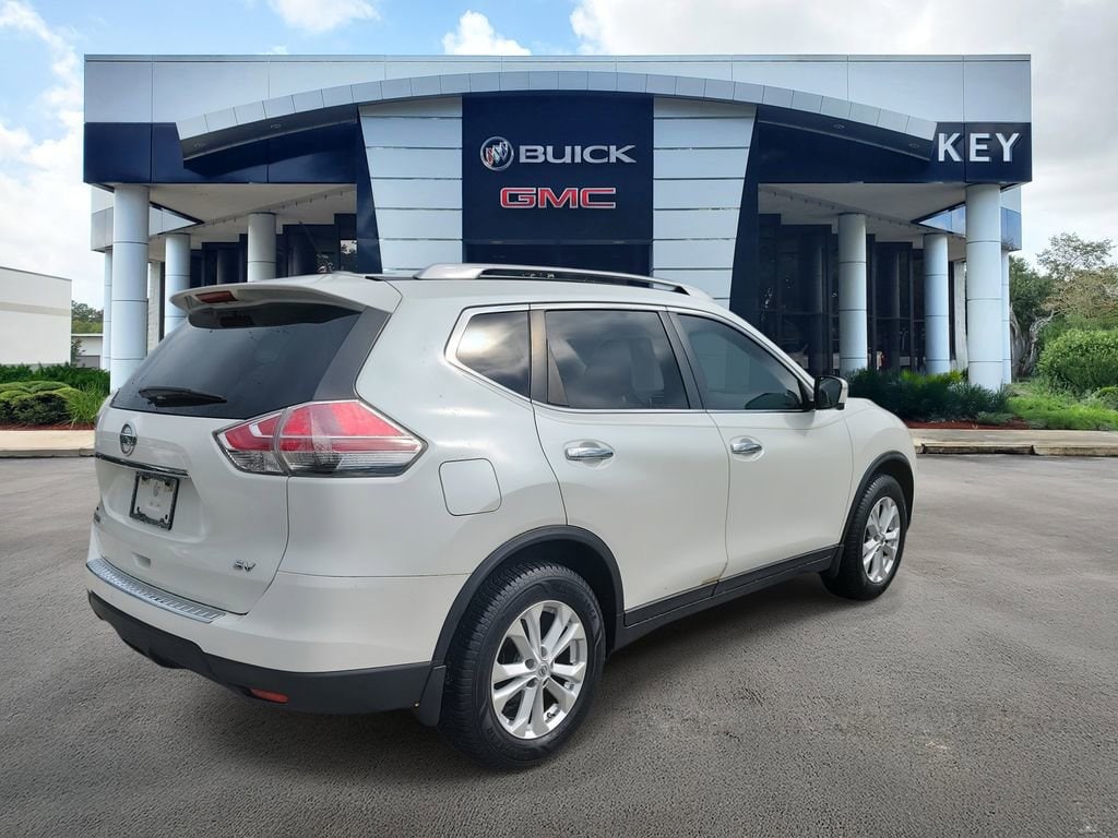 Used 2015 Nissan Rogue SV SUV
