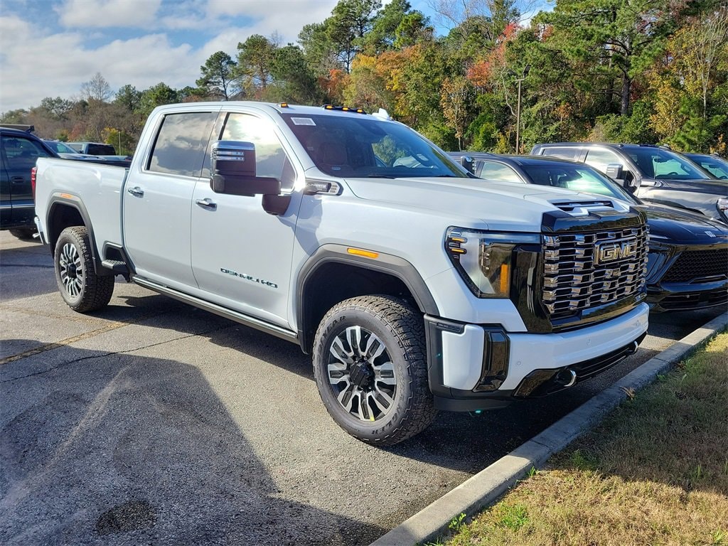 2026 GMC Sierra 2500HD Denali Ultimate's photo