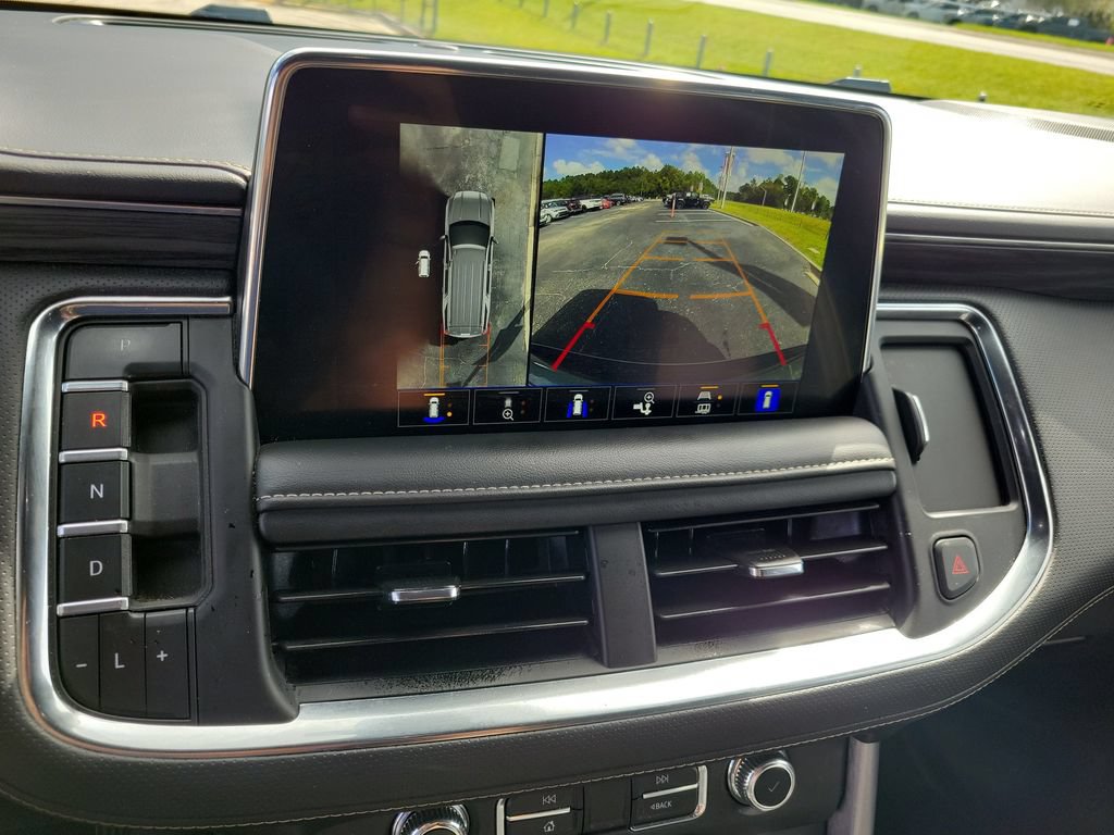 2024 GMC Yukon SLT - Photo 32