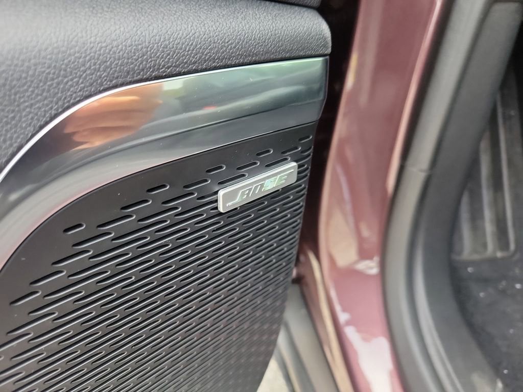 2025 GMC Acadia Elevation - Photo 11