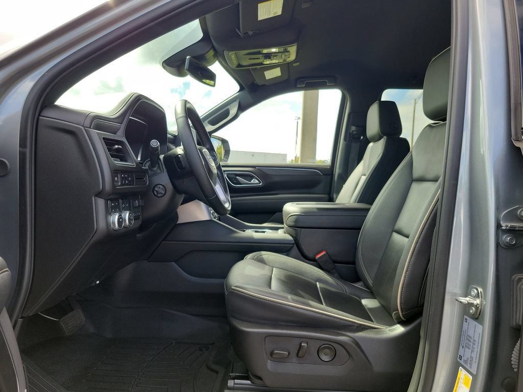 2024 GMC Yukon SLT - Photo 23