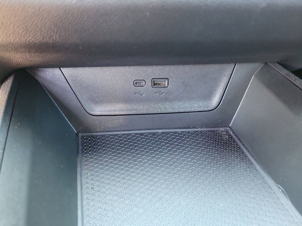 2025 Chevrolet Equinox RS - Photo 36