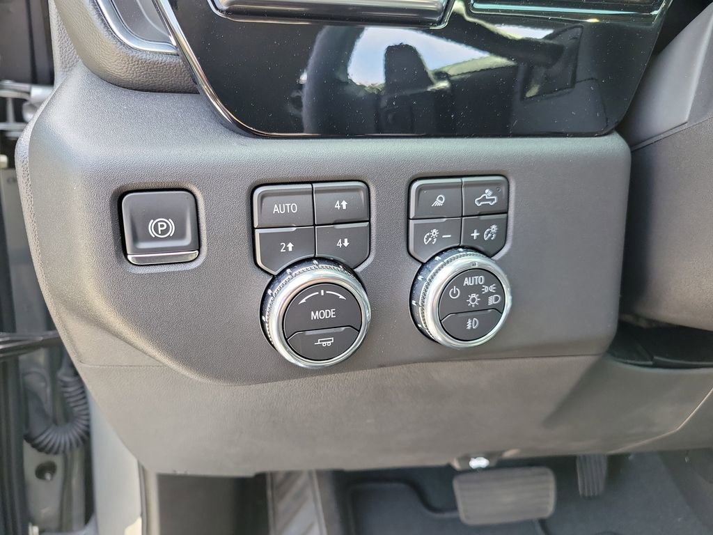 2026 GMC Sierra 1500 SLT - Photo 22